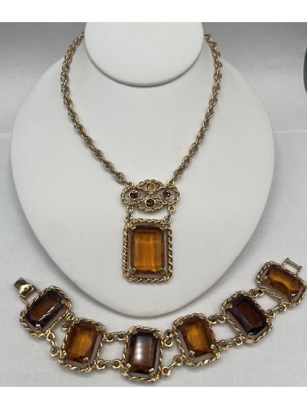 Vintage 1970 Sarah Coventry Wild Honey Amber Glass Necklace Bracelet Set